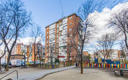 Exterior view of Flat for sale in  Madrid Capital  with Air Conditioner and Heating