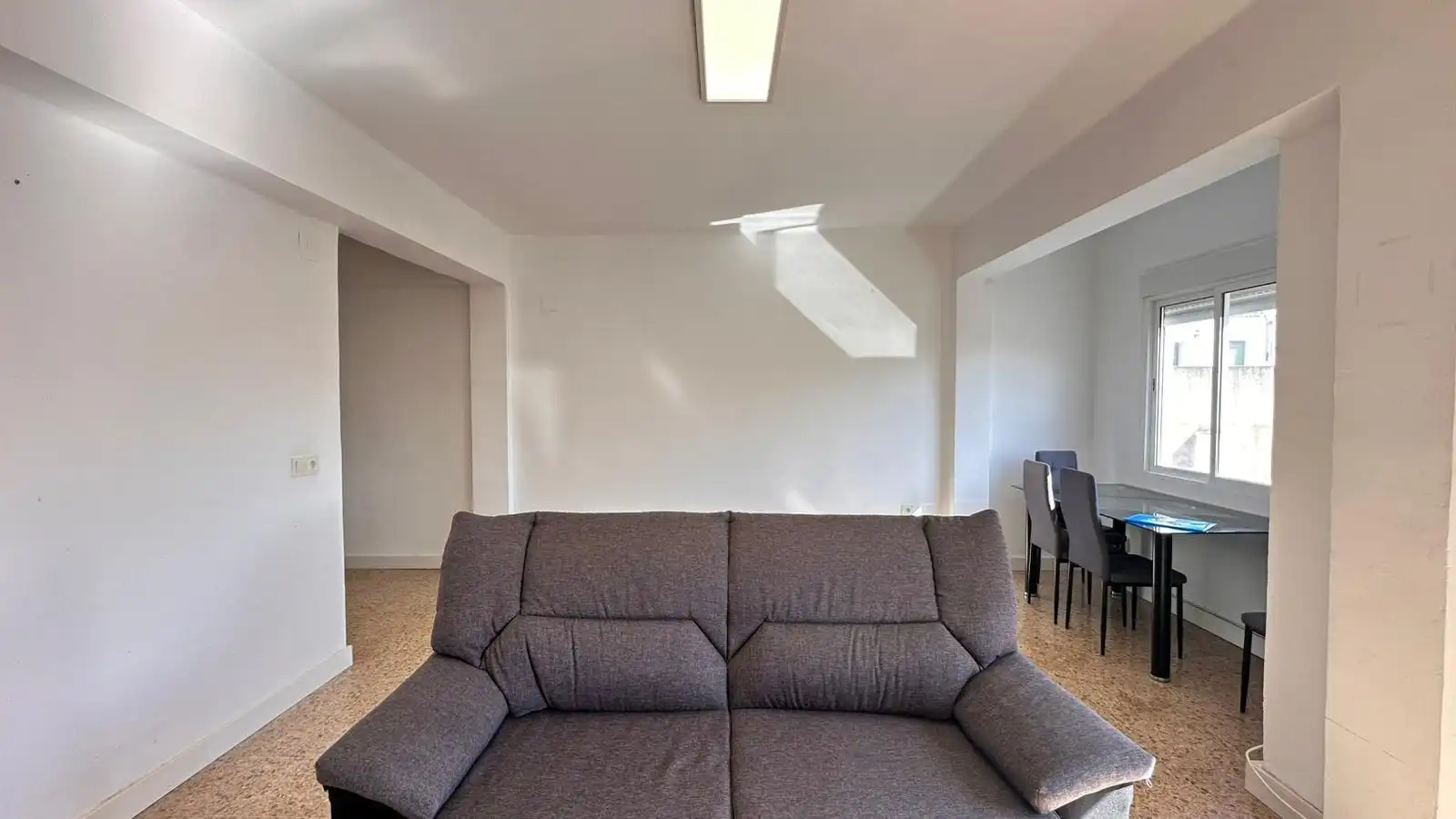 Sala d'estar de Pis en venda en L'Alcúdia amb Balcó