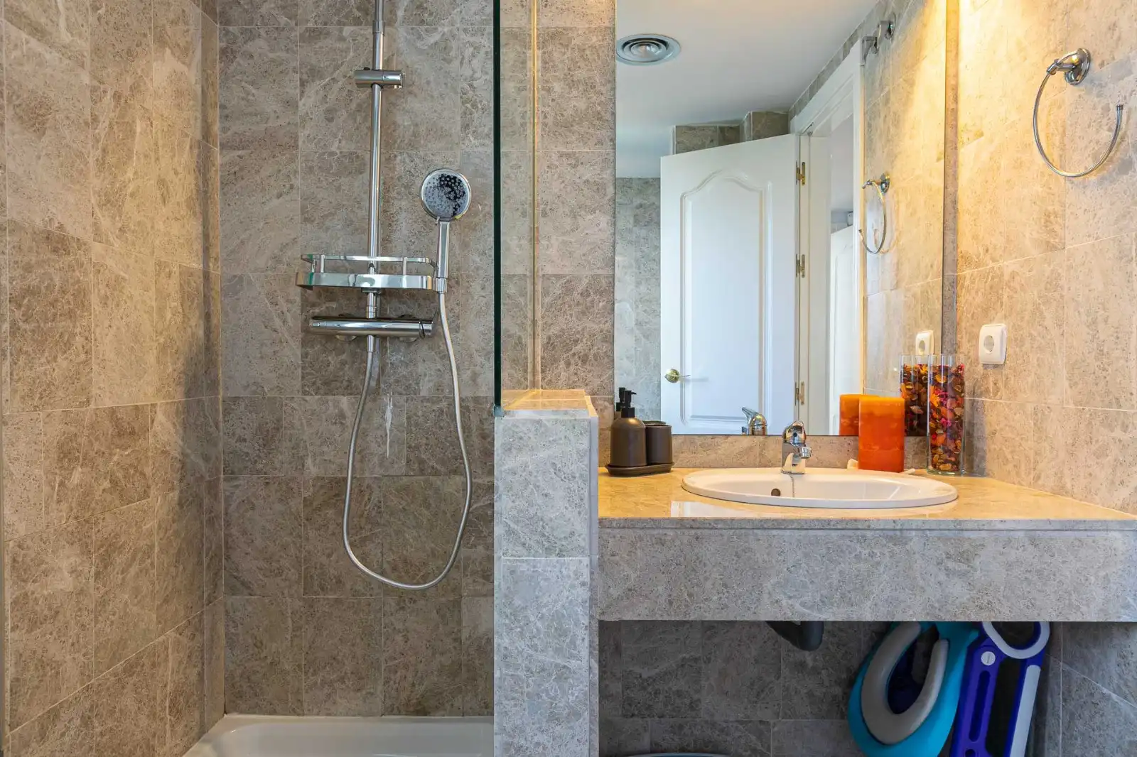 Bany de Apartament de lloguer en Nueva Andalucía