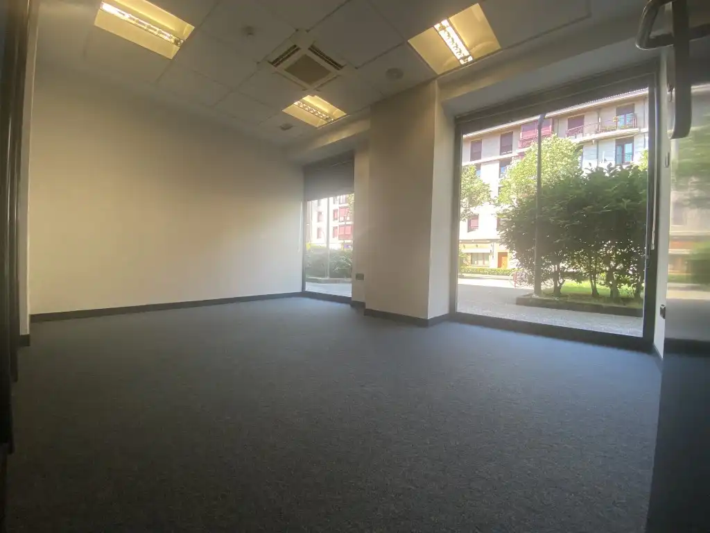 Local comercial de lloguer a Patxita Etxezarreta Kalea 2, imagen 7