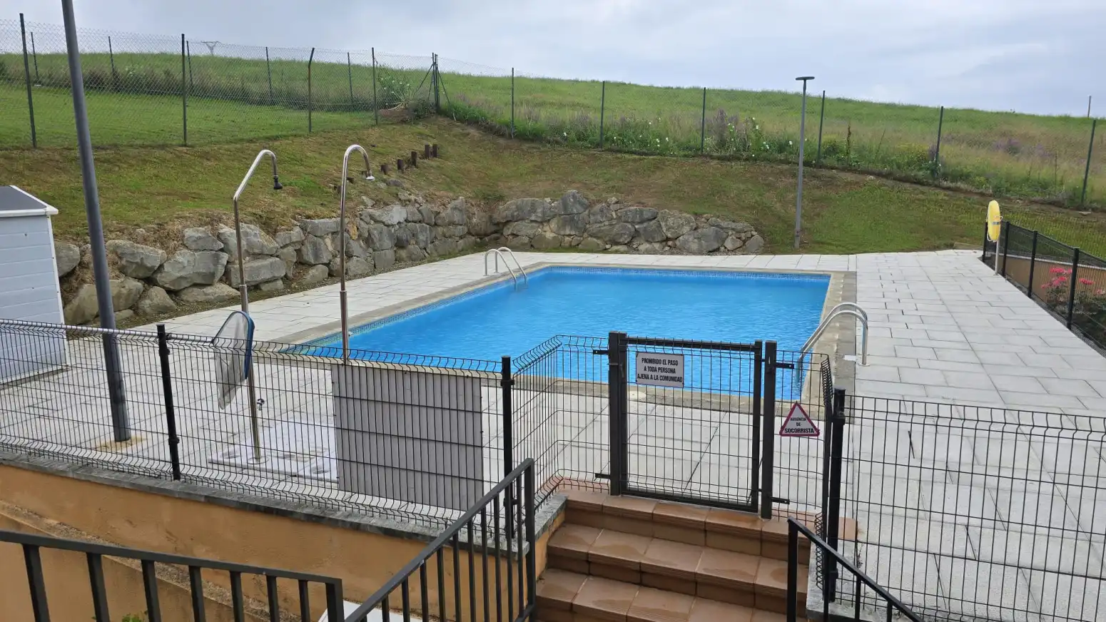 Piscina de Piso en venta en Alfoz de Lloredo con Calefacción, Parquet y Balcón