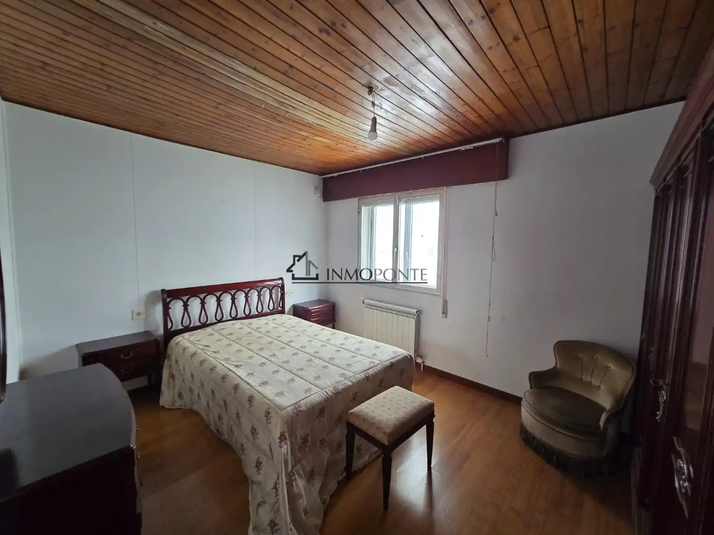 Habitación de Casa o chalet en venta en Pontevedra Capital  con Calefacción, Jardín privado y Terraza