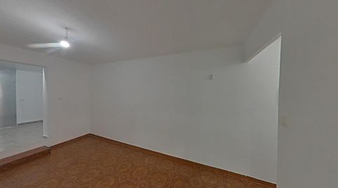 Foto 2 de Piso en venta en C/ Camprodon , Santa Rosa, Santa Coloma de Gramenet