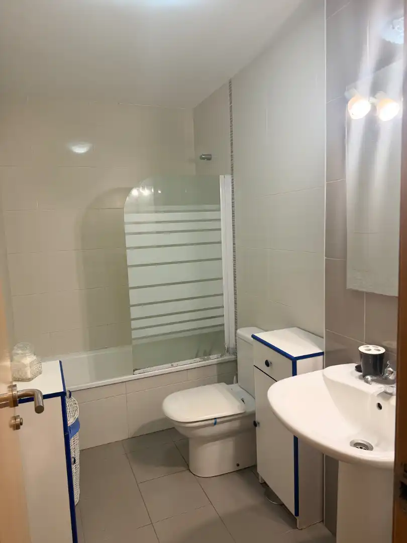 Piso con balcón en venta en Calle de Emilio de Mier 1, imagen 29