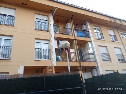 Exterior view of Flat for sale in Cartes  with Heating, Parquet flooring and Storage room