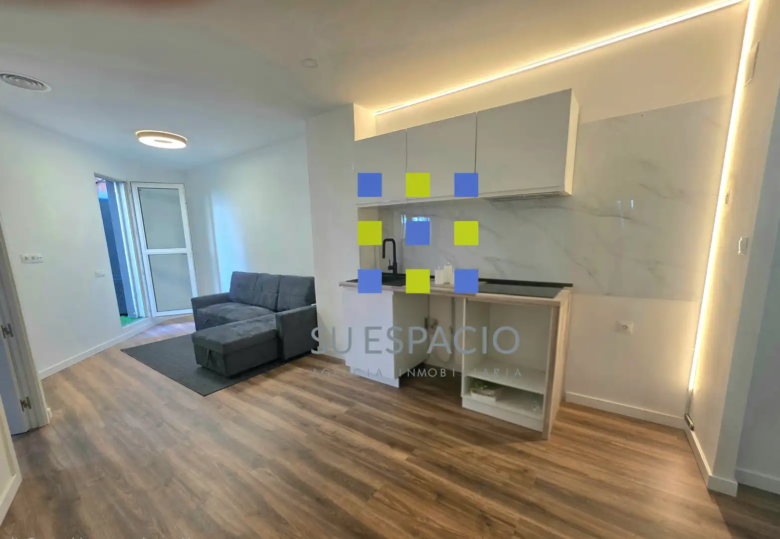 Sala d'estar de Pis en venda en Fuenlabrada amb Aire condicionat, Calefacció i Terrassa