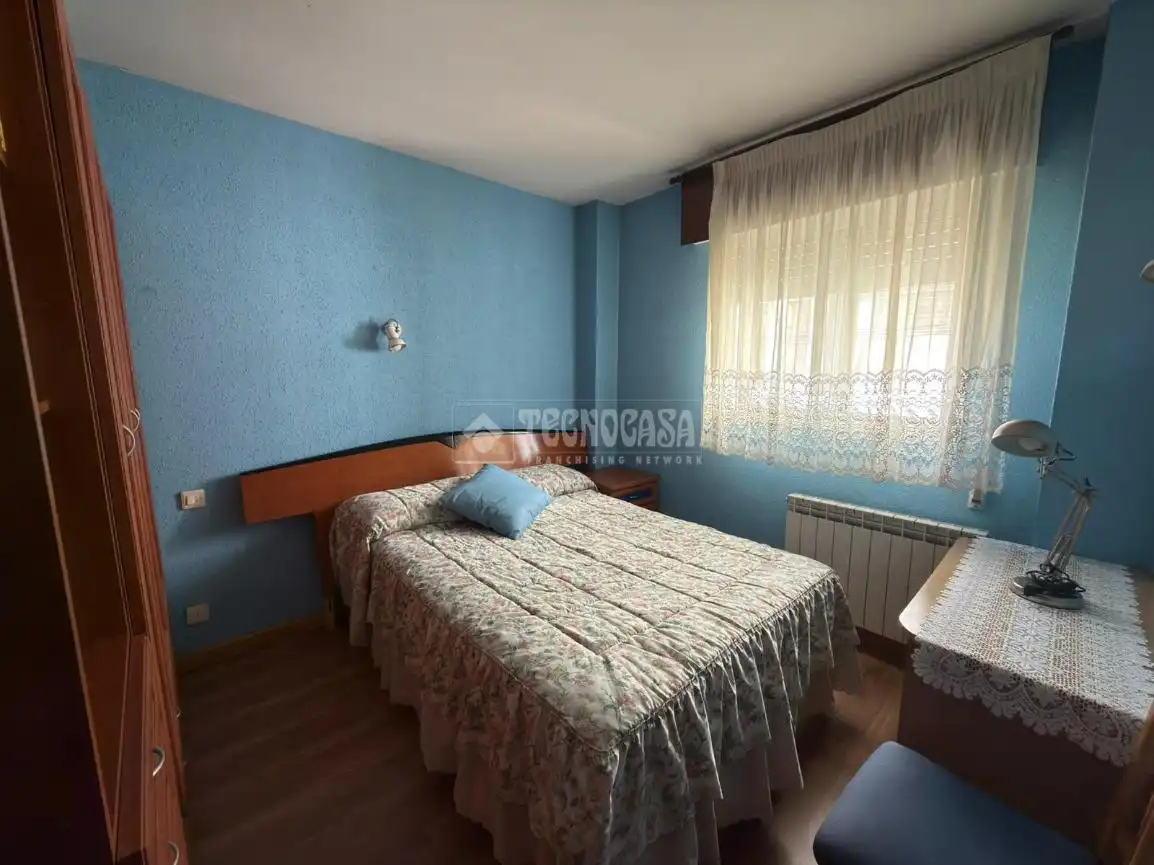 Bedroom of Flat for sale in León Capital   with Heating and Parquet flooring