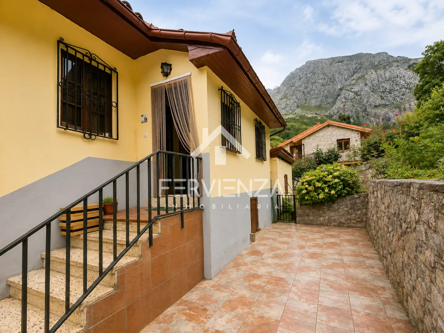 Vista exterior de Casa o chalet en venta en Teverga