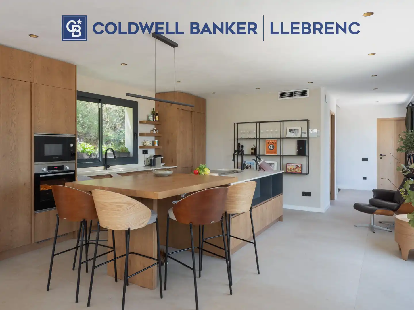 Cocina de Casa o chalet en venta en Barcelona con Aire acondicionado, Calefacción y Jardín privado