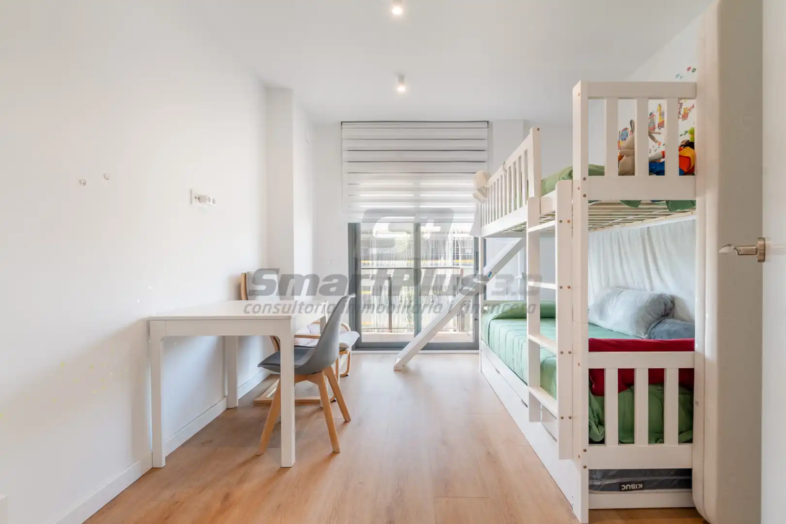 Habitación de Ático en venta en Barcelona con Aire acondicionado, Calefacción y Parquet