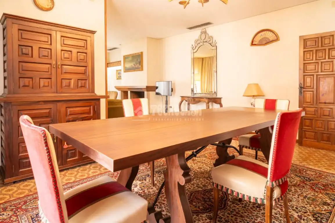 Piso con ascensor en venta en Úbeda, imagen 3