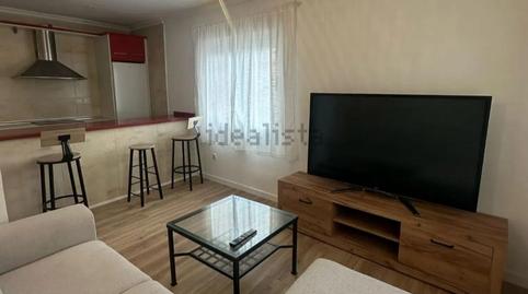 Foto 2 de Piso de alquiler en Ciudad Jardín - Tagarete - El Zapillo, Almería Capital