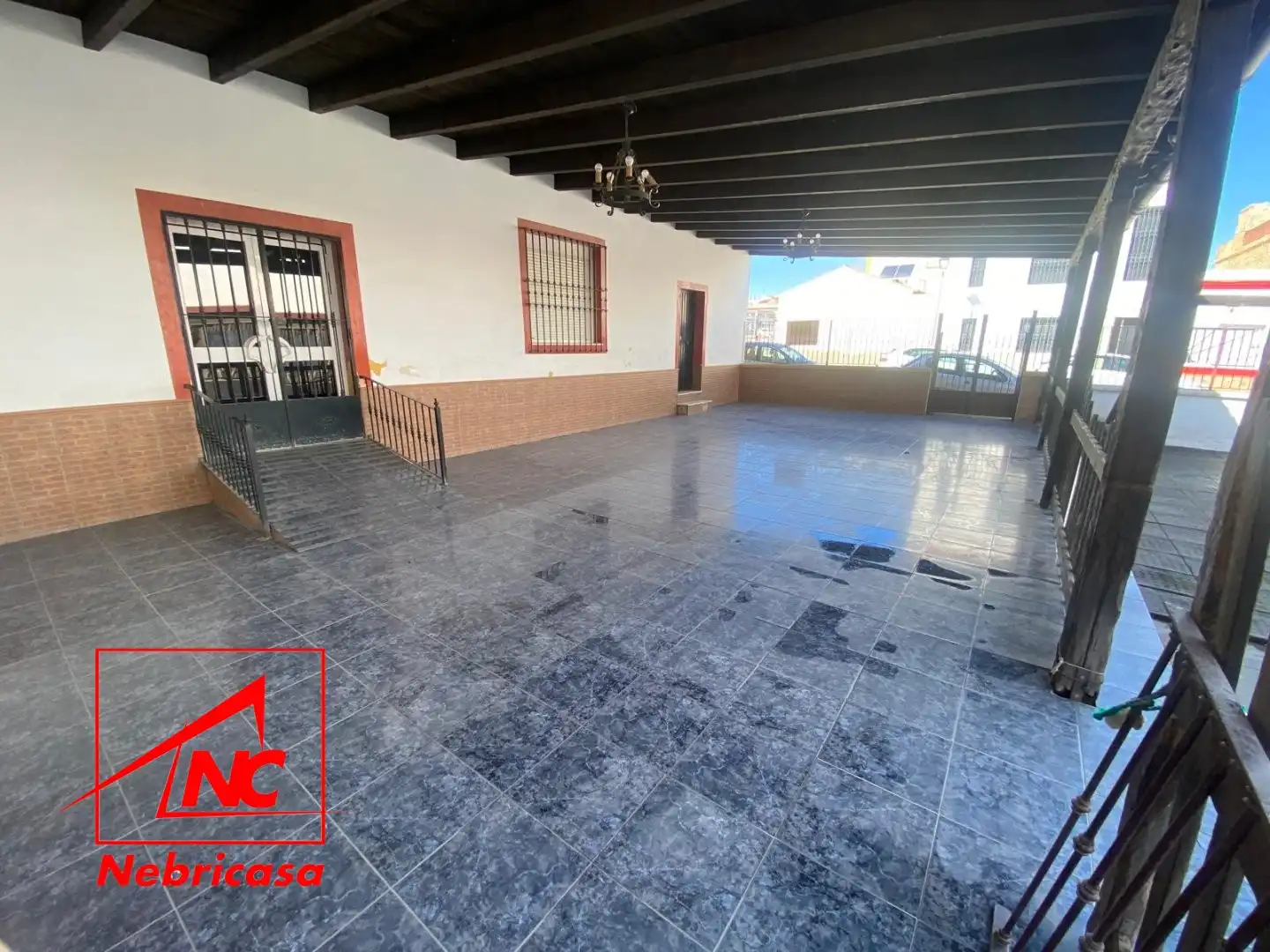 Exterior view of Industrial buildings for sale in Las Cabezas de San Juan