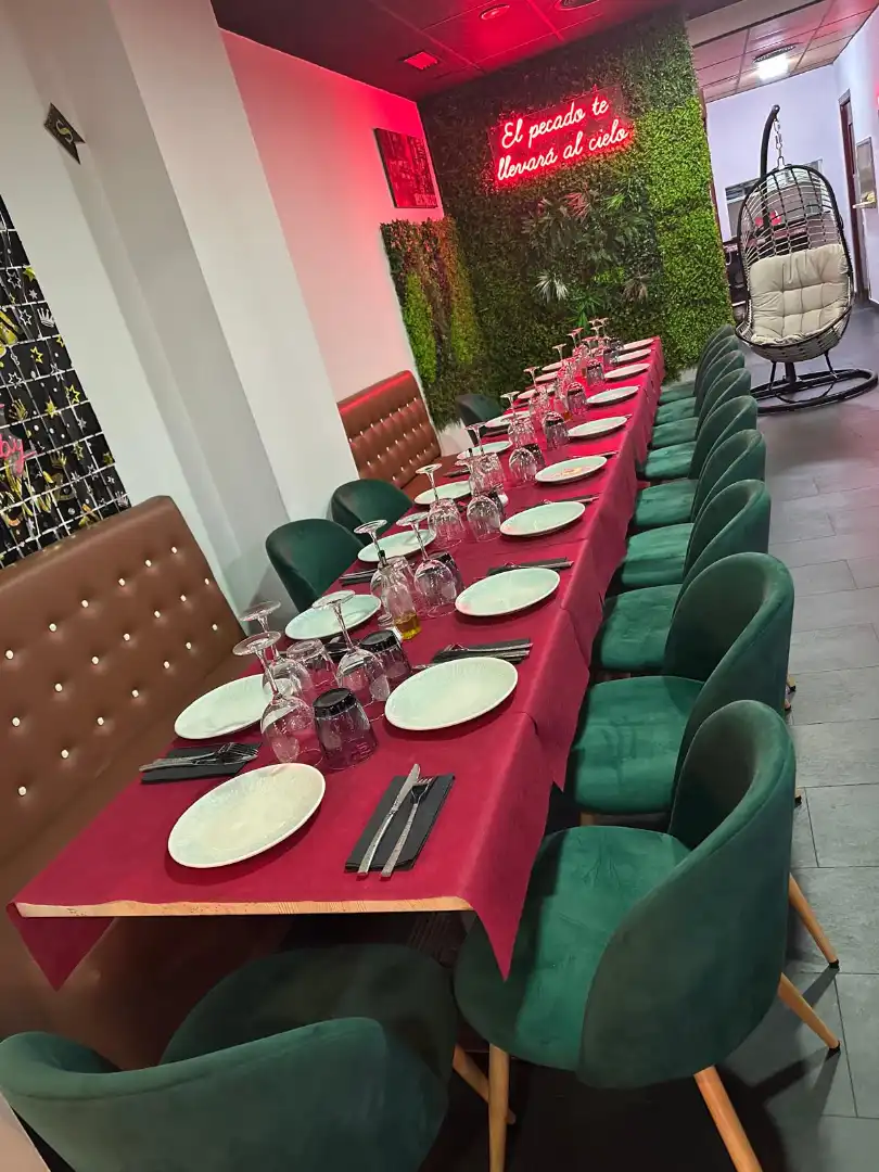 Business premises for transfer in Carrer de Santiago Rusiñol, imagen 3