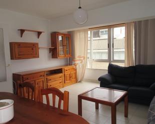 Sala d'estar de Apartament en venda en Ferrol amb Moblat