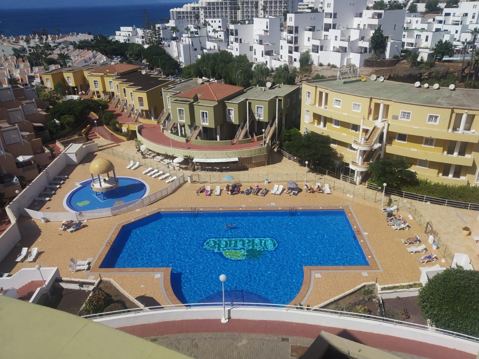 Swimming pool of Apartment for sale in Adeje  with Terrace, Furnished and Oven