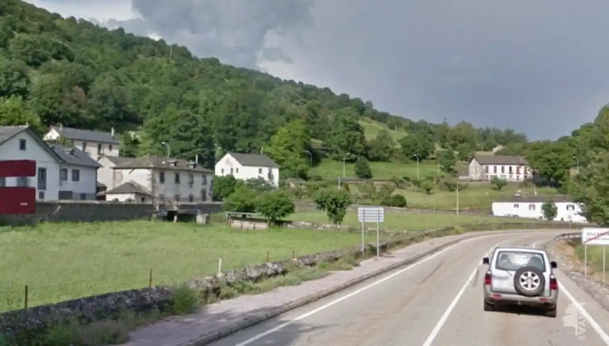 Exterior view of Industrial buildings for sale in Villablino
