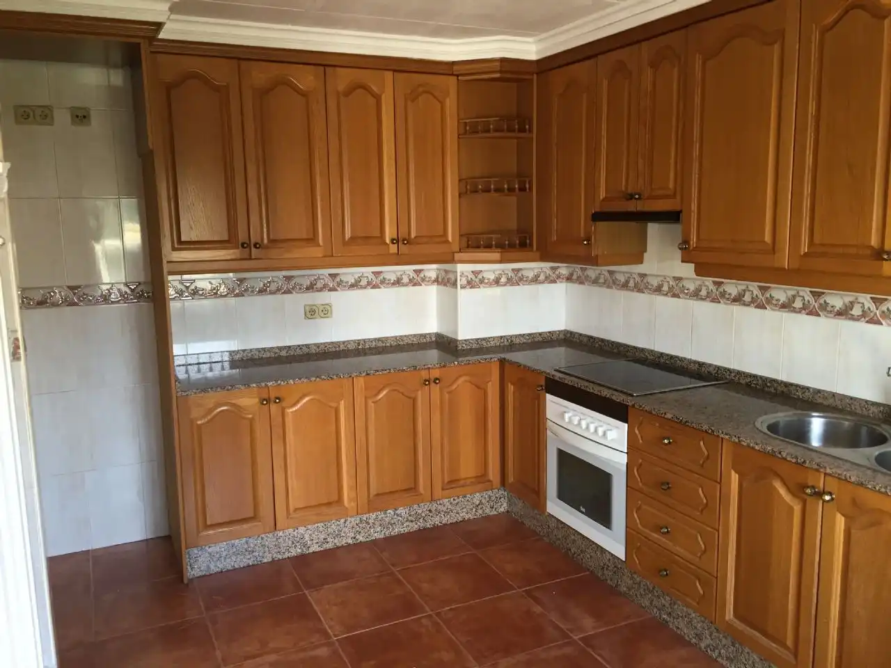 Cocina de Casa o chalet en venta en Polop con Aire acondicionado, Jardín privado y Terraza
