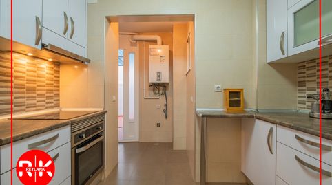 Photo 2 of Flat for sale in Calle de Motrico, Parque Roma - Coronas, San Fernando de Henares