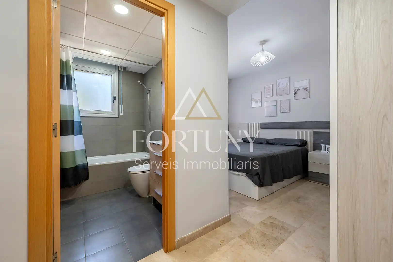 Bedroom of Flat for sale in Reus  with Air Conditioner, Swimming Pool and Balcony