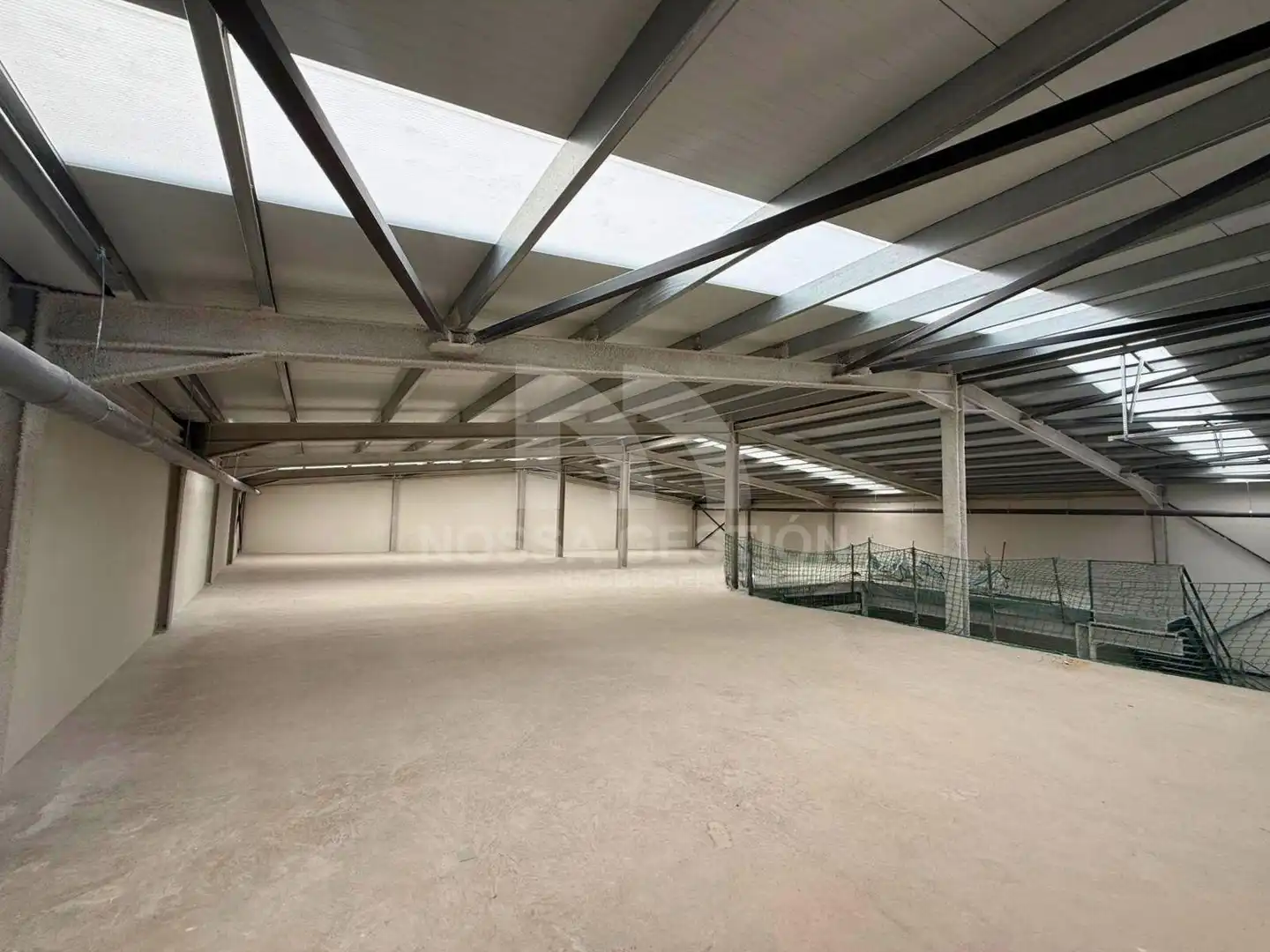 Außenansicht von Fabrikhallen zur Miete in Massamagrell, Valencia