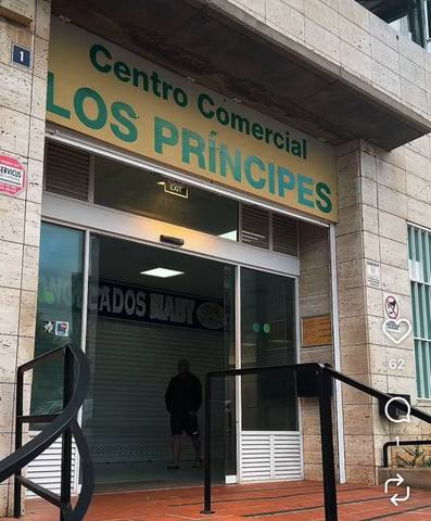 Local comercial en Venta en Calle Maestro Estany, 2 en César Casariego - Santa Clara - Nuevo Obrero