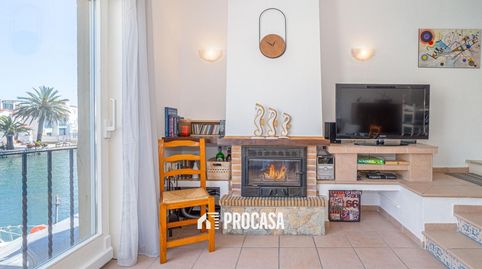 Casa con amarre antes de los puentes, garaje en zona exclusiva de Empuriabrava, imatge 4
