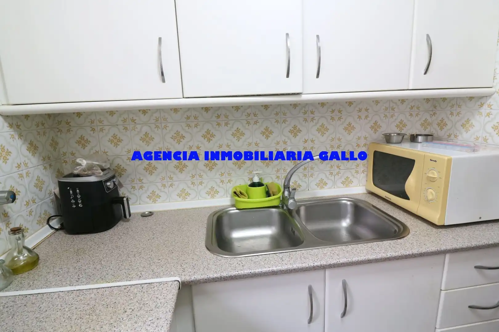 Kitchen of Flat for sale in Sevilla