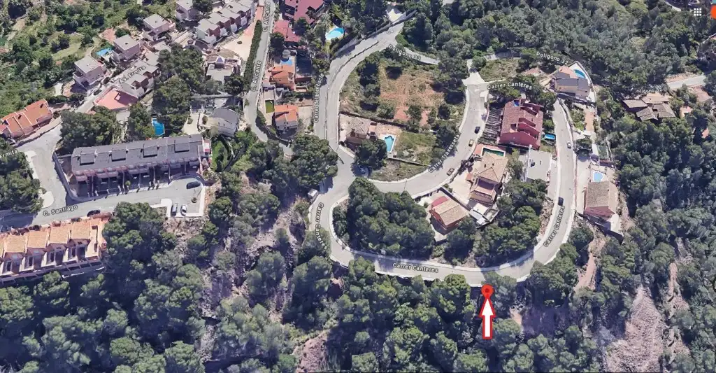 Wohnbaugrundstück zum Verkauf in Carrer Canteres 18