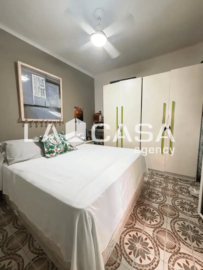 Piso en venta en Carrer de Guifré, imagen 2