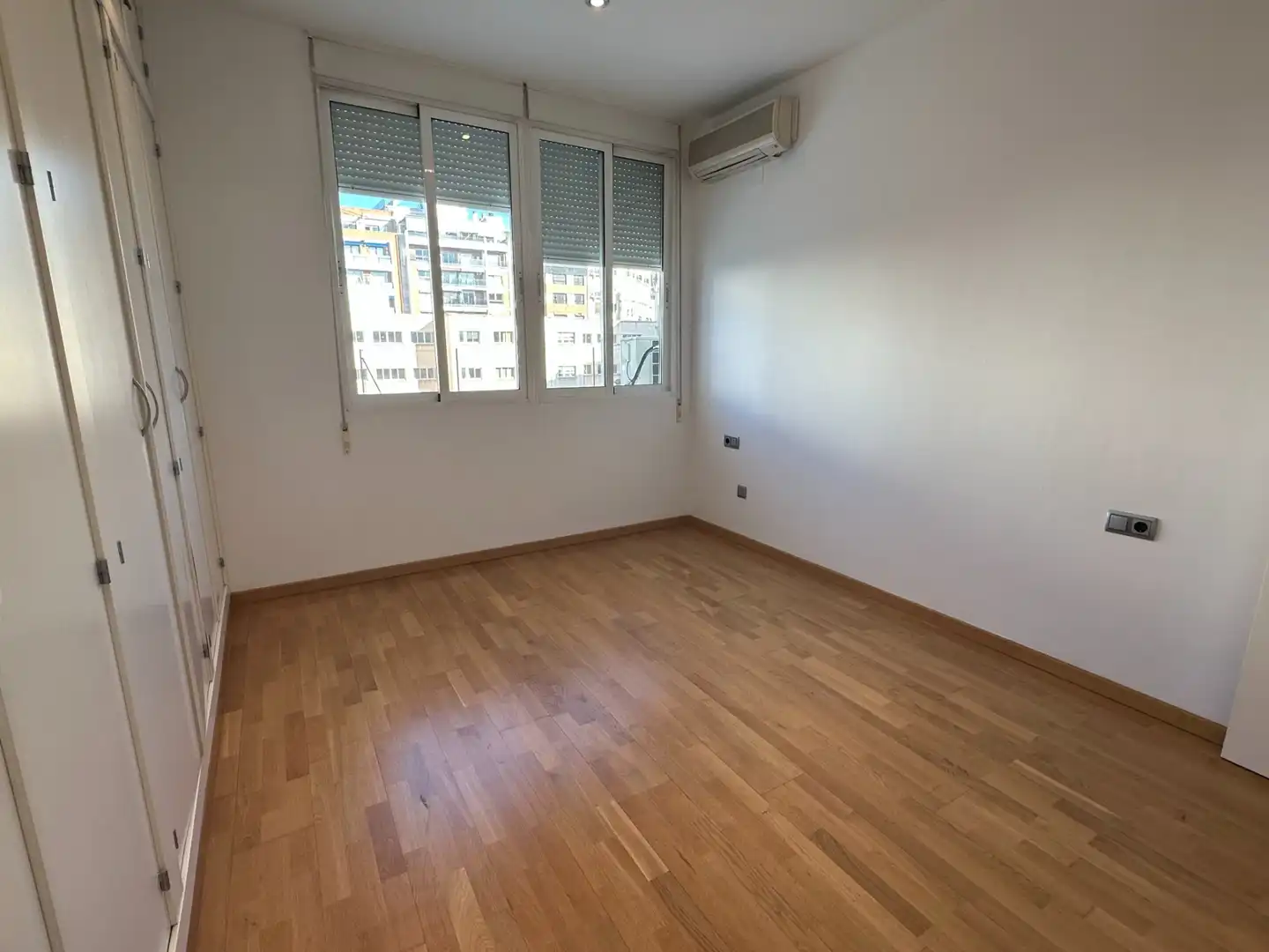Flat with terrace to rent in Carrer del Mestre Gozalbo, imagen 13