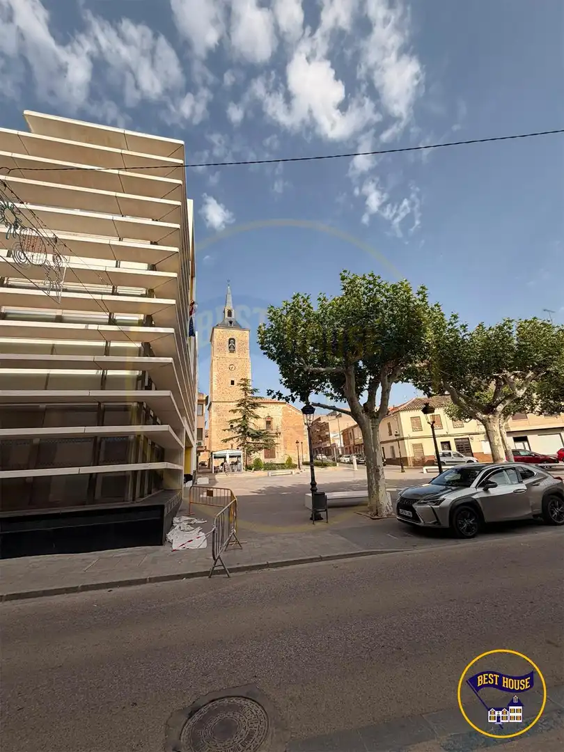 Vista exterior de Casa adosada en venta en Quintanar del Rey con Aire acondicionado, Calefacción y Amueblado