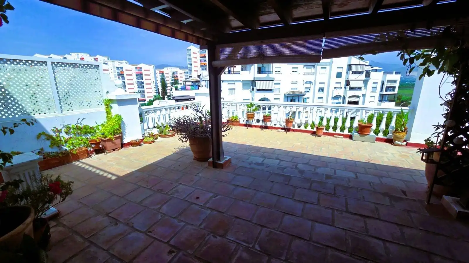 Apartament amb terrassa en venda a Salobreña Costa, imagen 11
