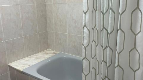 Foto 5 de Piso de alquiler en Camiño Dos Vilares, Campus Norte - San Caetano, Santiago de Compostela