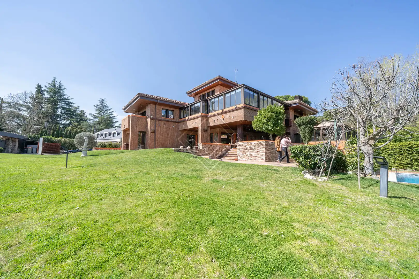 Vista exterior de Casa o chalet en venta en Madrid con Aire acondicionado, Calefacción y Jardín privado