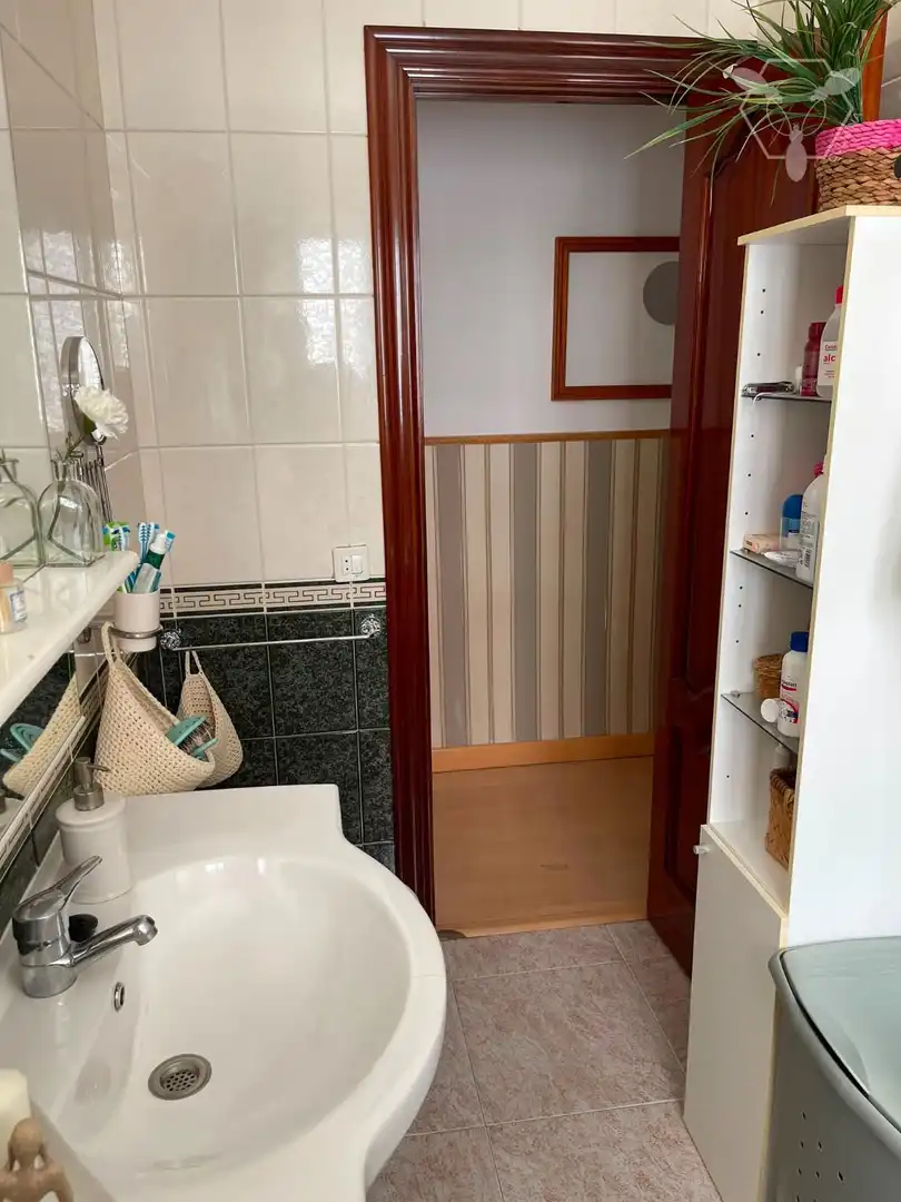 Bany de Pis en venda en Huelva amb Terrassa, Moblat i Balcó