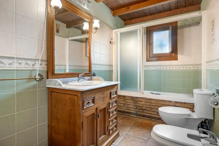 Bany de Casa o xalet en venda en Alhaurín El Grande amb Aire condicionat, Calefacció i Terrassa