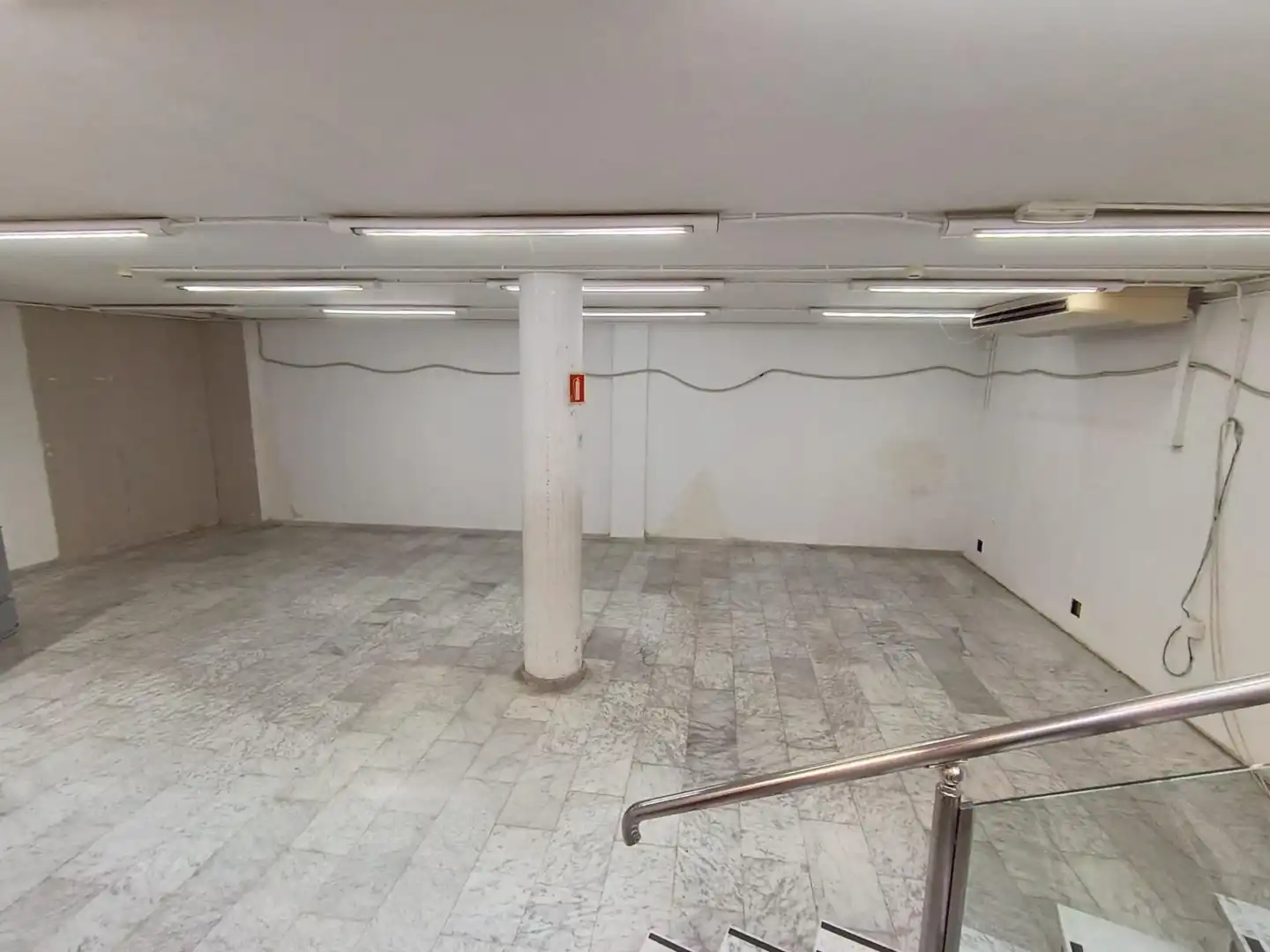 Local comercial de lloguer a Centre - Sant Oleguer, imagen 13