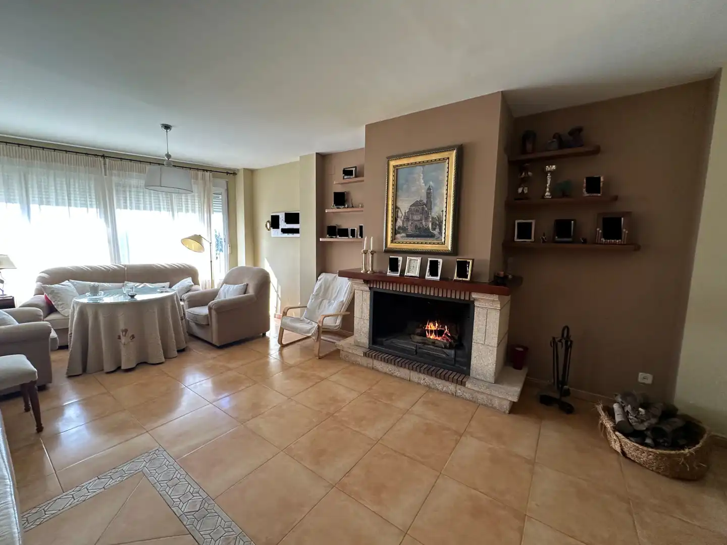 Sala d'estar de Casa o xalet en venda en Úbeda amb Aire condicionat, Jardí privat i Terrassa