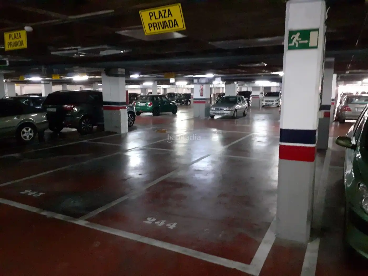 Parkplatz zur Miete in Calle Castillo de Olvera 7, imagen 3