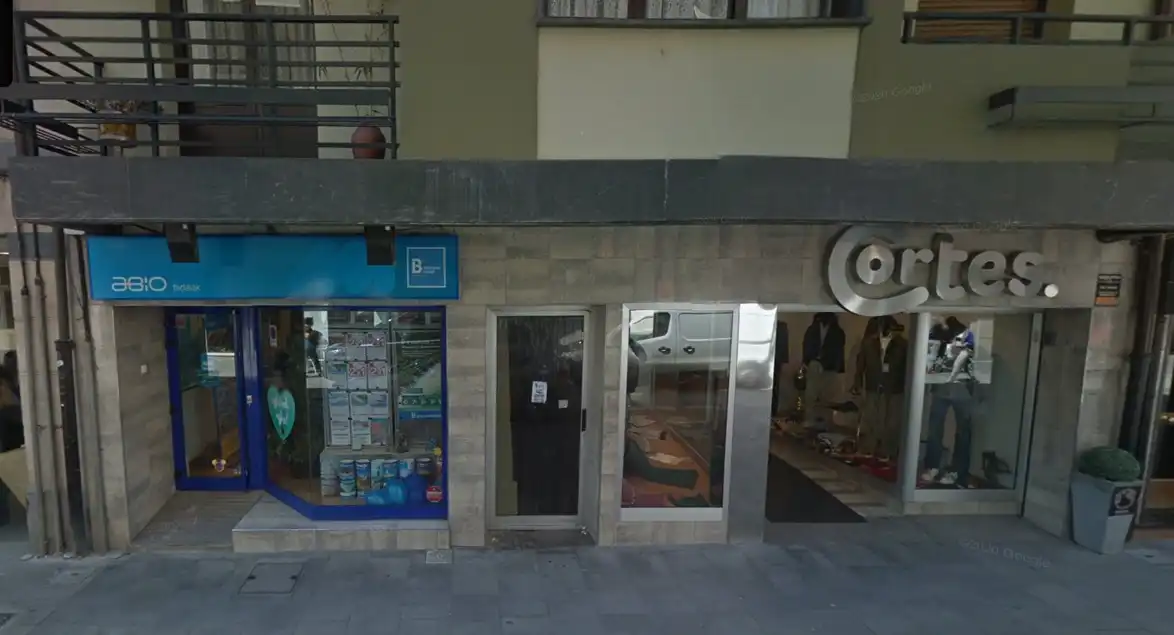 Locale commerciale in vendita a C/ Nagusia