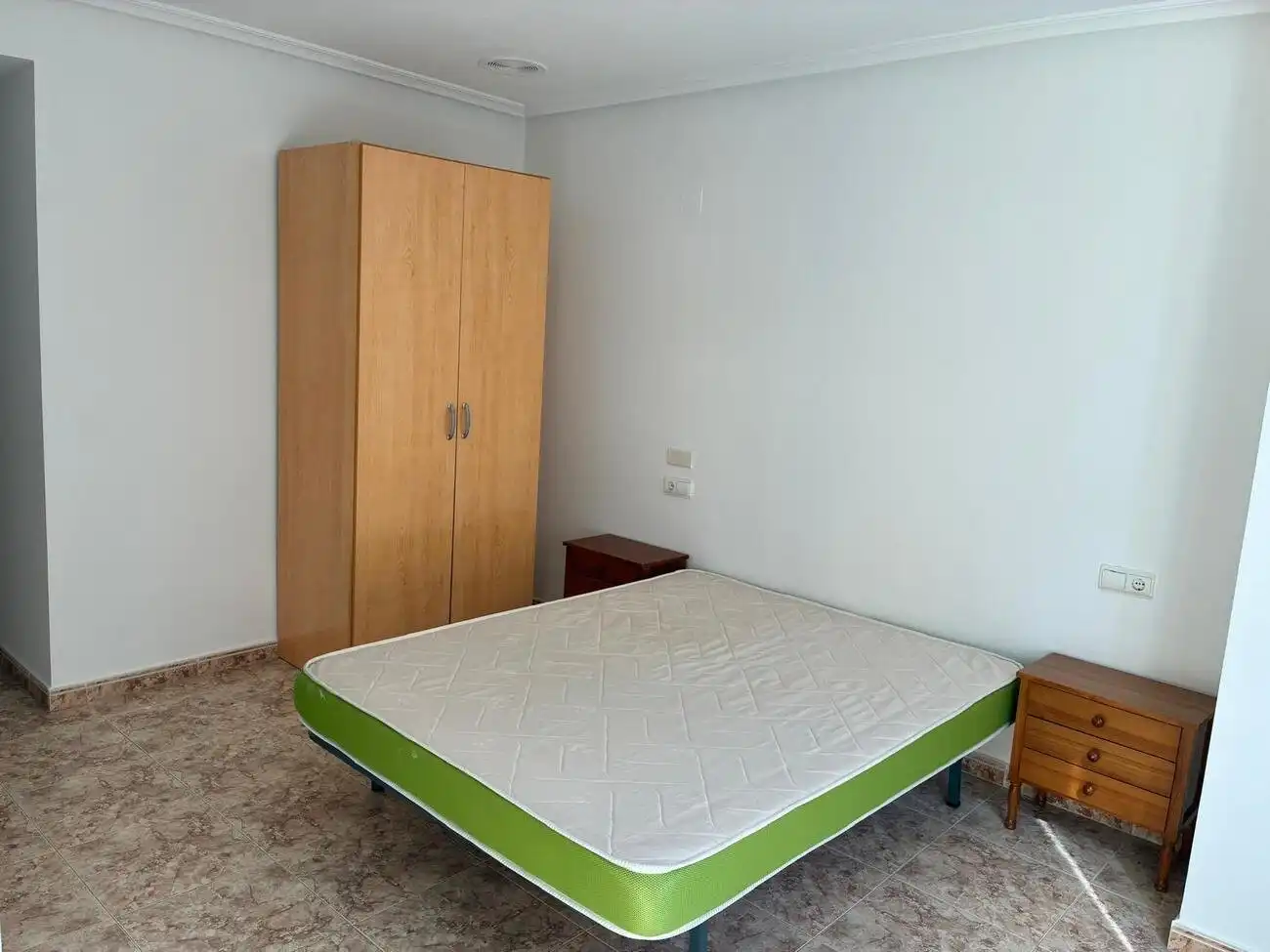 Habitación de Apartamento en venta en Almoradí con Calefacción, Terraza y Amueblado