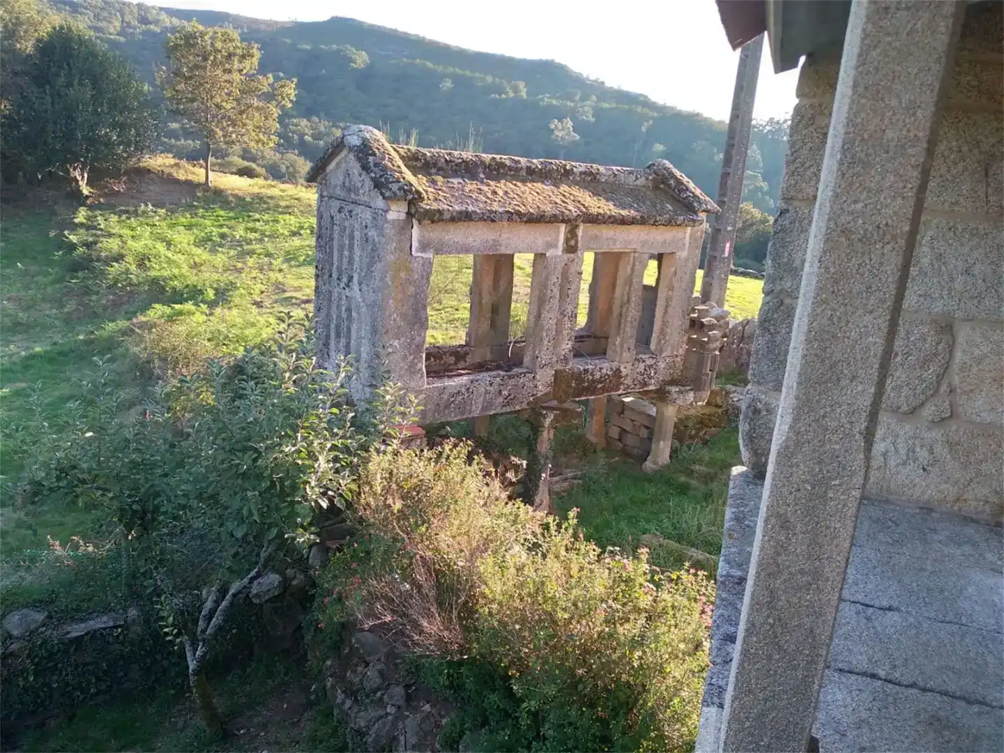 Vista exterior de Pis en venda en Fornelos de Montes amb Balcó
