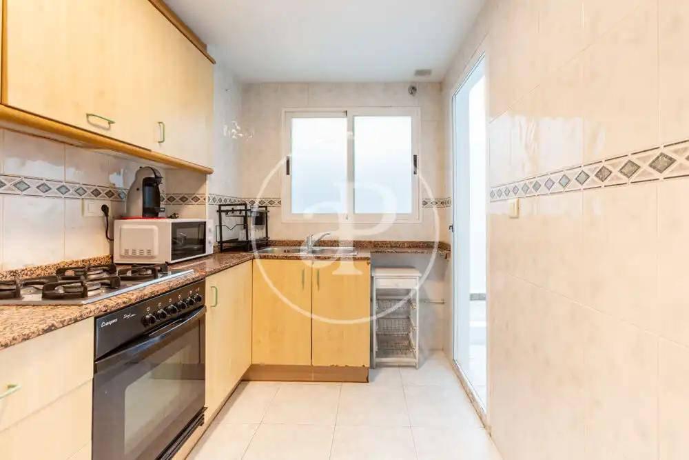 Kitchen of Flat for rent in Valencia  with Heating, Terrace and Furnished