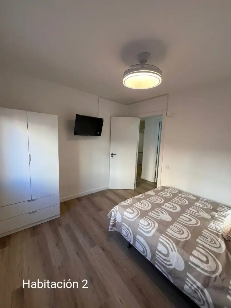 Habitación en Avenida del Padre Esplá, Pla de Bon Repós