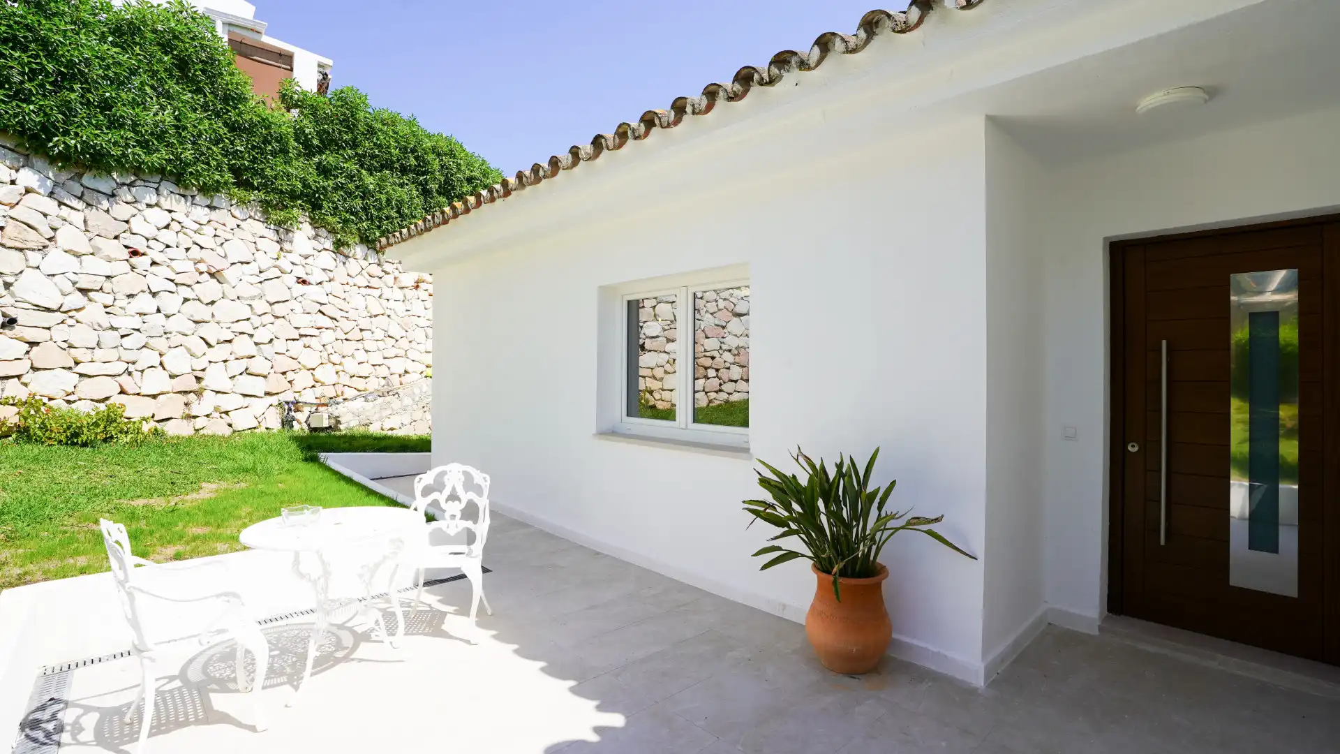 Houses for rent in El Faro de Calaburra - Chaparral