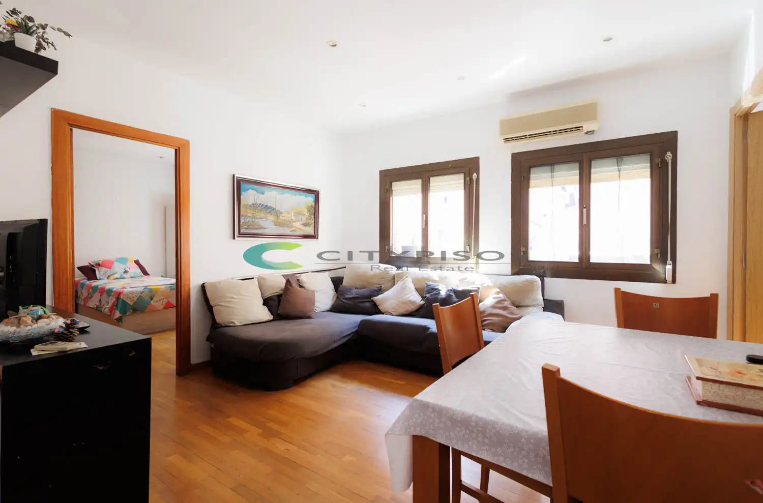 Piso con ascensor en venta en Carrer del Cadí, imagen 3