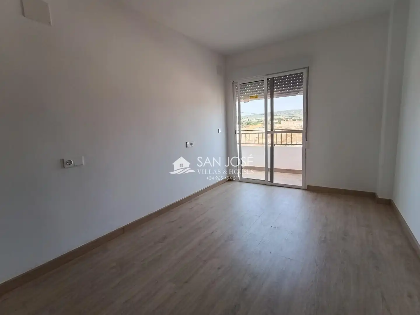 Habitación de Piso en venta en Monóvar  / Monòver con Amueblado y Balcón
