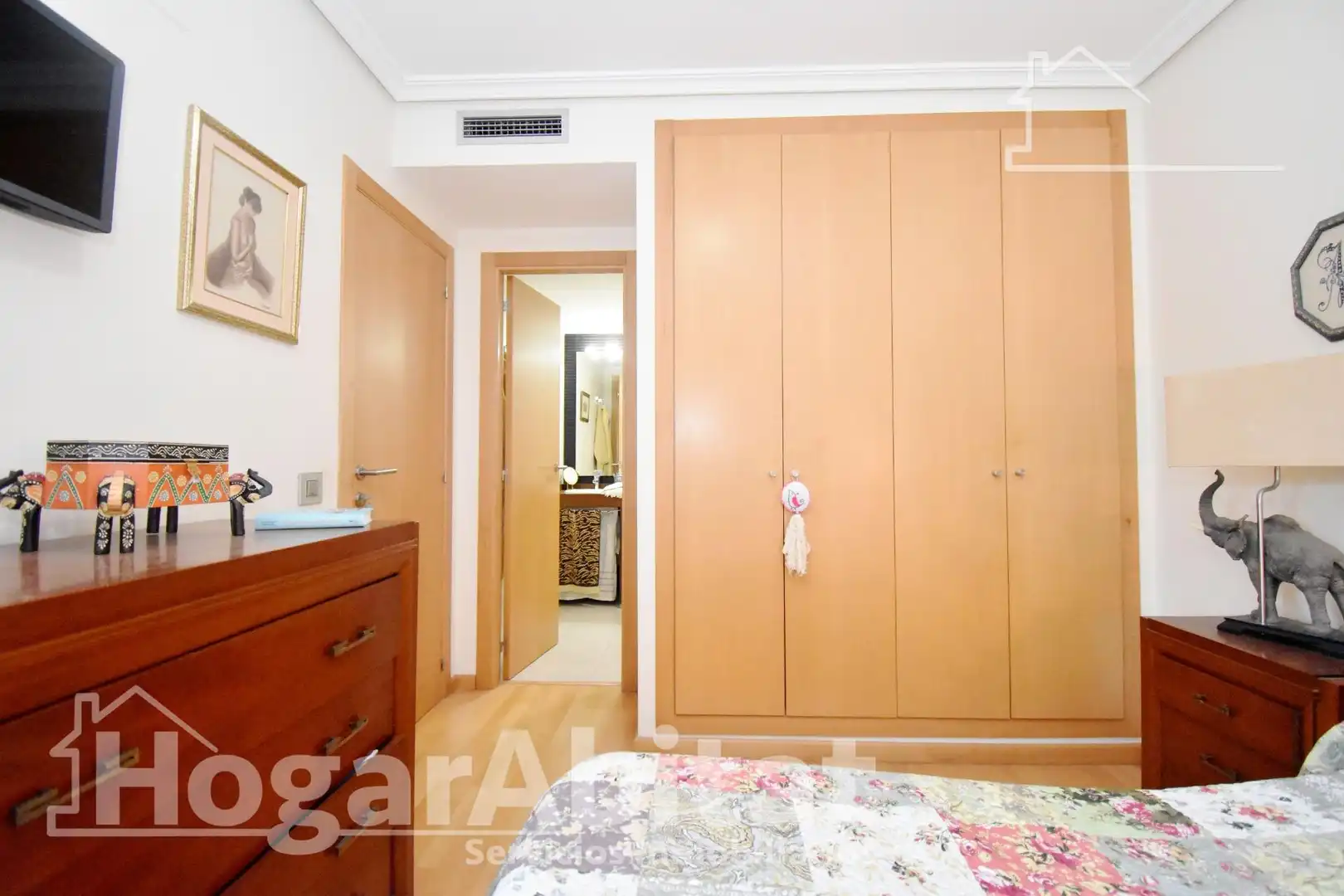 Bedroom of Detached homes for sale in Castellón de la Plana / Castelló de la Plana  with Air Conditioner, Terrace and Balcony