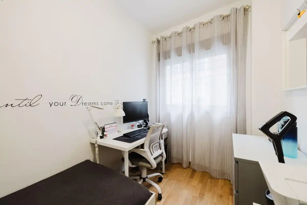 Habitación de Planta baja en venta en Torremolinos con Aire acondicionado, Calefacción y Amueblado